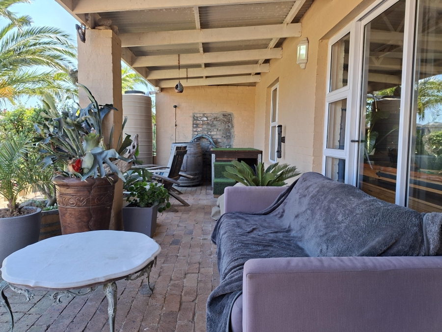 2 Bedroom Property for Sale in Pringle Bay Western Cape